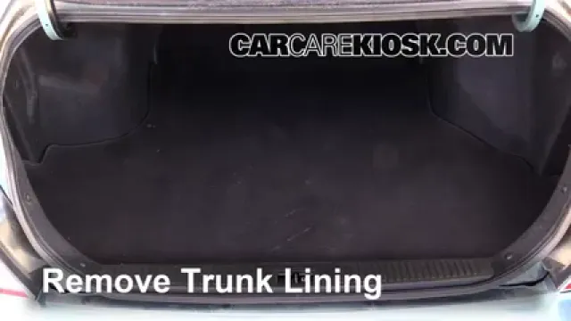2004 Hyundai XG350 L 3.5L V6 Tires & Wheels Change a Flat Tire